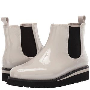 - Naturalizer Women's Chelsea Luna  Rain Boot  7